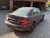Gebraucht Audi A4 102 PS (75 kW) 1995 Rot Limousine