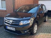 Gebraucht Dacia Sandero 90 PS (66 kW) 2016 Schwarz Limousine