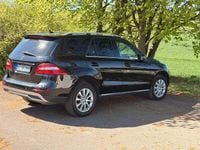 Second-hand Mercedes ML350 231 CP (169 kW) 2012 Negru SUV