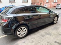 Gebraucht Opel Astra 90 PS (66 kW) 2009 Schwarz Coupé
