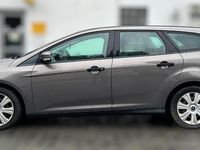 Gebraucht Ford Focus Ambiente 101 PS (74 kW) 2013 Grau Kombi