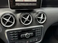 Gebraucht Mercedes A180 122 PS (89 kW) 2013 Grau Kleinwagen
