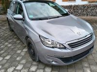 Gebraucht Peugeot 308 Style 120 PS (88 kW) 2015 Grau Limousine