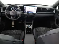 Neu VW Tayron R-line 204 PS (150 kW) 2025 Grenadillschwarz metallic SUV