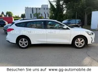 Gebraucht Ford Focus Trend 125 PS (91 kW) 2021 Weiß Kombi