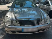 Gebraucht Mercedes E220 170 PS (125 kW) 2004 Gold Limousine