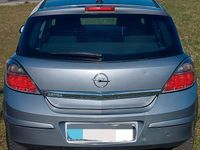 Gebraucht Opel Astra 90 PS (66 kW) 2007 Limousine