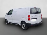 Gebraucht Toyota Proace 144 PS (105 kW) 2024 Weiß Van / Kleinbus