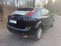 Gebraucht Ford Focus 101 PS (74 kW) 2007 Schwarz Limousine