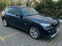 Gebraucht BMW X1 143 PS (105 kW) 2012 Schwarz SUV