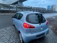 Gebraucht Mitsubishi Colt 75 PS (55 kW) 2008 Blau Kleinwagen