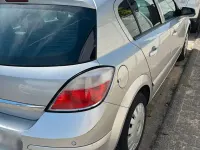 Usata Opel Astra Catch Me 90 CV (66 kW) 2006 Grigio Utilitaria