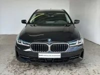 Gebraucht BMW 520 190 PS (139 kW) 2020 Schwarz uni Kombi