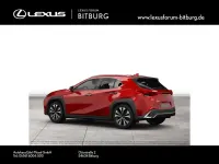 Gebraucht Lexus UX 250h 184 PS (135 kW) 2022 Solid red (metallic) SUV