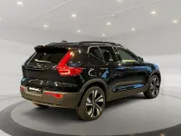 Gebraucht Volvo XC40 Plus 197 PS (144 kW) 2023 Onyx black / metallic SUV