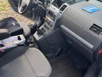 Gebraucht Opel Zafira 140 PS (102 kW) 2009 Silber Van / Kleinbus