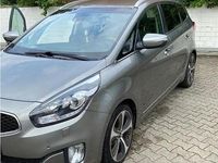 Gebraucht Kia Carens 136 PS (100 kW) 2013 Silber Van / Kleinbus
