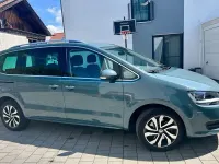 Gebraucht VW Sharan Active 150 PS (110 kW) 2022 Blau Van / Kleinbus