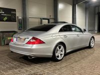 Second-hand Mercedes CLS320 2006 Argintiu Coupe