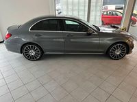 Gebraucht Mercedes C220 194 PS (142 kW) 2019 Grau Limousine