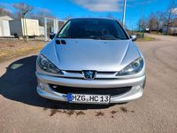 Gebraucht Peugeot 206 75 PS (55 kW) 2007 Silber Kleinwagen