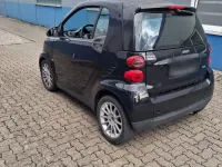 Gebraucht Smart ForTwo Coupé 61 PS (44 kW) 2012 Schwarz Coupé