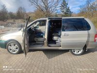 Gebraucht Kia Carnival 2005 Braun Van / Kleinbus
