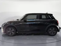 Gebraucht Mini Cooper Classic 136 PS (100 kW) 2023 Schwarz Kleinwagen