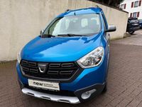 Gebraucht Dacia Dokker Celebration 116 PS (85 kW) 2017 Blau Van / Kleinbus