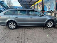 Gebraucht Skoda Superb 170 PS (125 kW) 2013 Andere farben Kombi