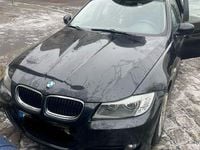 Gebraucht BMW 318 143 PS (105 kW) 2008 Schwarz Kombi