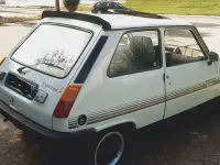 Używany Renault R5 44 KM (32 kW) 1984 Biały Hatchback