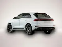 Gebraucht Audi Q8 Design 286 PS (210 kW) 2026 Manufacturer SUV