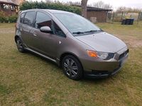 Gebraucht Mitsubishi Colt 95 PS (69 kW) 2011 Grau Kleinwagen