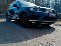 Używany VW Touareg Terrain Tech 262 KM (192 kW) 2017 Czarny SUV