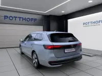 Gebraucht VW Passat Business 150 PS (110 kW) 2025 Silber Kombi