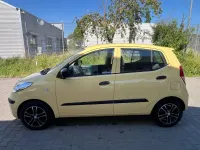 Gebraucht Hyundai i10 77 PS (56 kW) 2010 Gelb Kleinwagen