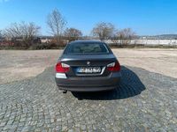 Gebraucht BMW 320 150 PS (110 kW) 2006 Grau Limousine