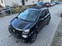 Gebraucht Smart ForFour 90 PS (66 kW) 2019 Schwarz Kleinwagen