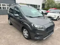 Gebraucht Ford Tourneo Courier Trend 101 PS (74 kW) 2018 Grau Van / Kleinbus