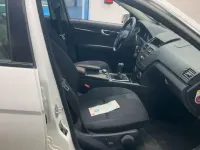 Second-hand Mercedes C200 136 CP (100 kW) 2011 Alb Berlinǎ
