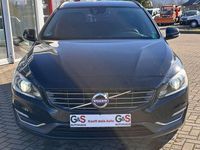 Gebraucht Volvo V60 Momentum 181 PS (133 kW) 2015 Schwarz Kombi