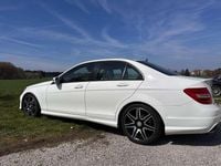Gebraucht Mercedes C180 Edition 156 PS (114 kW) 2014 Weiß Limousine