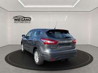 gebraucht Nissan Qashqai 1.6dCi ACENTA+SPURHALTE+LED+ZEICHEN+PDC