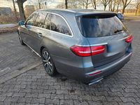 Gebraucht Mercedes E300 245 PS (180 kW) 2019 Grau Kombi