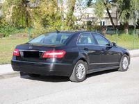 Gebraucht Mercedes E200 136 PS (100 kW) 2012 Schwarz metallic Limousine