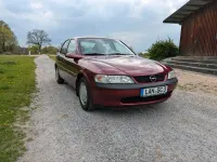 Gebraucht Opel Vectra 101 PS (74 kW) 1997 Rot Limousine