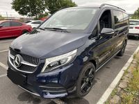Gebraucht Mercedes V300 AMG 239 PS (175 kW) 2020 Blau Van / Kleinbus