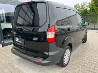 Używany Ford Transit Trend 75 KM (55 kW) 2017 Czarny Sedan/Limuzyna