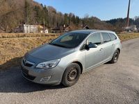 Gebraucht Opel Astra Design Edition 110 PS (80 kW) 2011 Silber Kombi